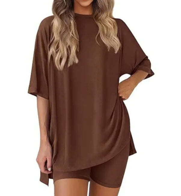 Women's Loose Fit Solid Color Short Sleeve & Shorts Casual Two-piece Set
