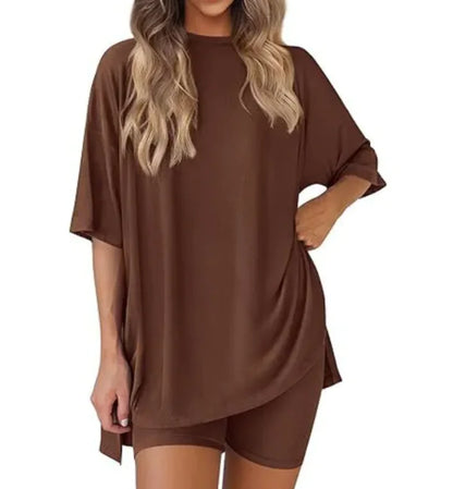 Women's Loose Fit Solid Color Short Sleeve & Shorts Casual Two-piece Set