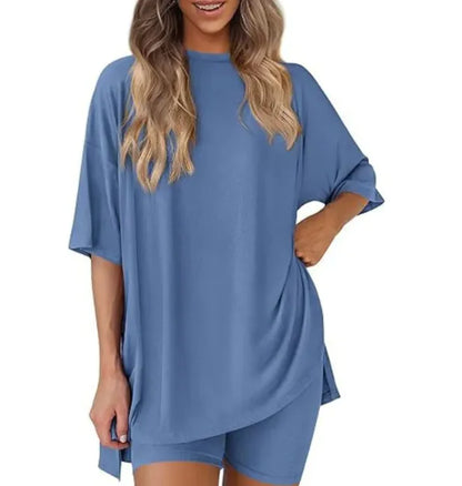 Women's Loose Fit Solid Color Short Sleeve & Shorts Casual Two-piece Set