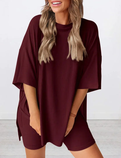 Women's Loose Fit Solid Color Short Sleeve & Shorts Casual Two-piece Set