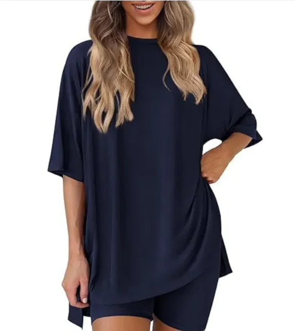 Women's Loose Fit Solid Color Short Sleeve & Shorts Casual Two-piece Set